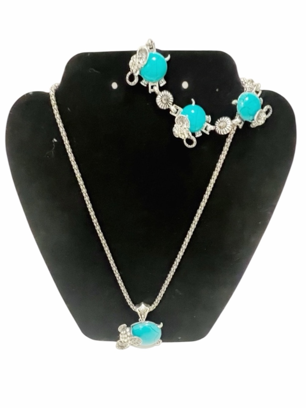 Sterling Silver Elephant turquoise Necklace and bracelet Set